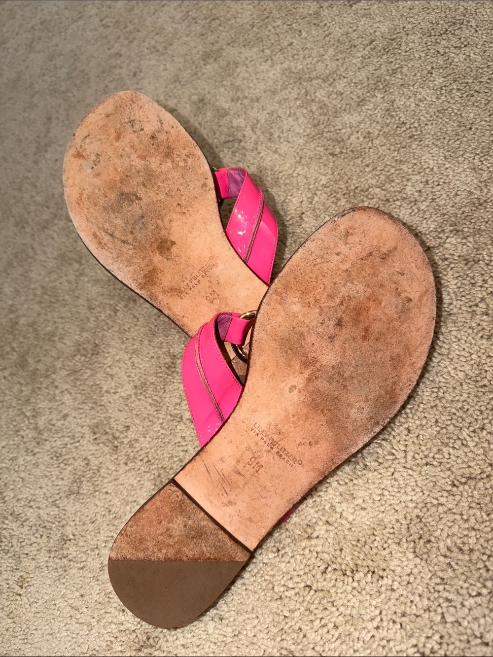 Lilly Pulitzer Hot Pink Patent McKim Leather Sandals size 9 - Picture 4 of 4